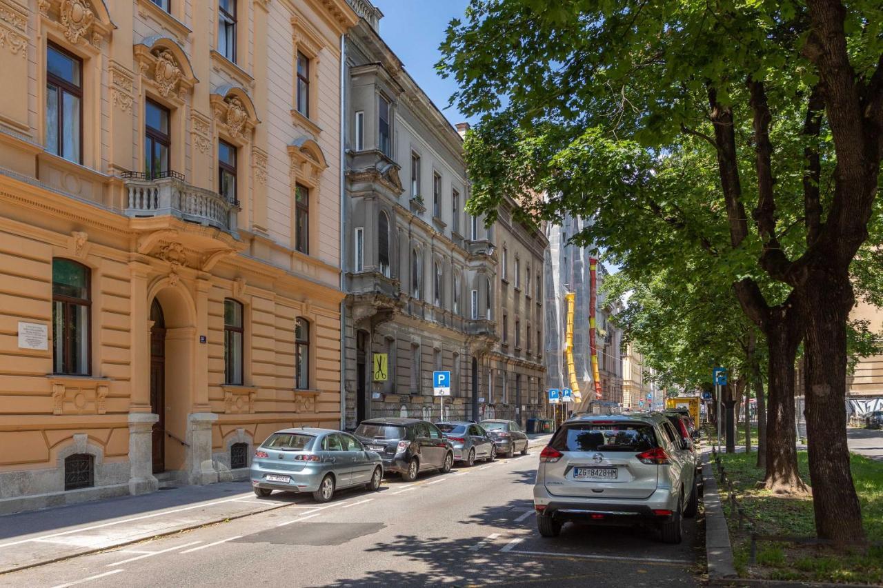 Cozy And Bright 1Bdr Apartment In The City Center! Ζάγκρεμπ Εξωτερικό φωτογραφία